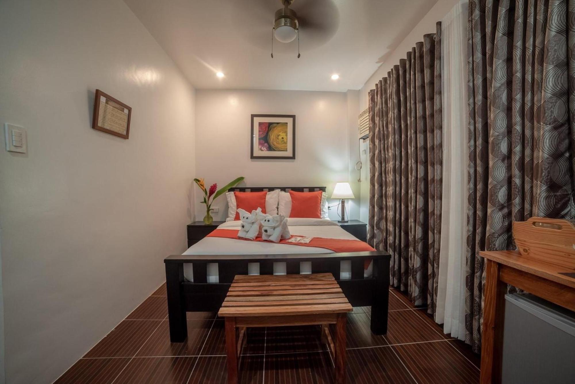 Amboy Hometel Basco Dış mekan fotoğraf